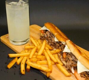 Philly Cheese Steak (6″) (COMBO)
